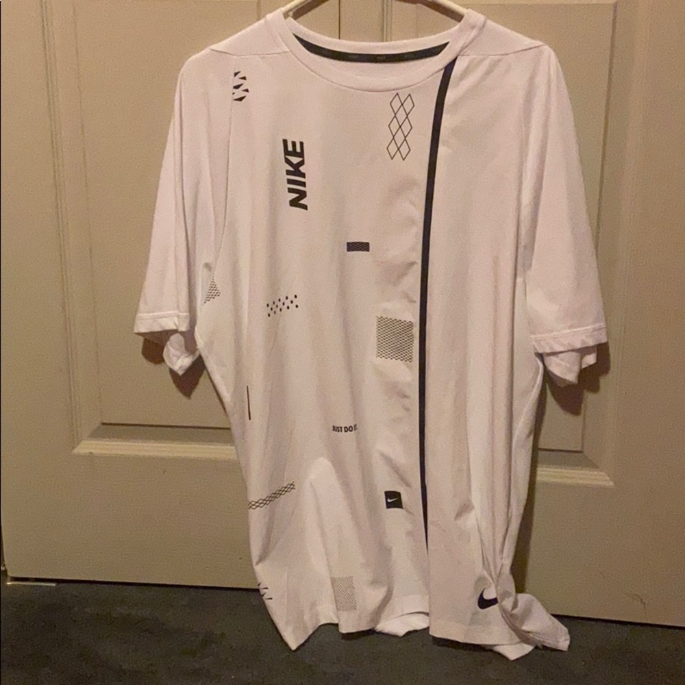 White and black nike tee